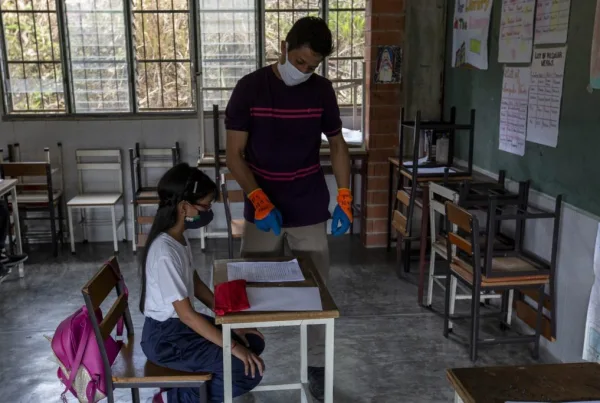 La desvalorización de la educación en Venezuela: ¿Un viaje sin retorno?